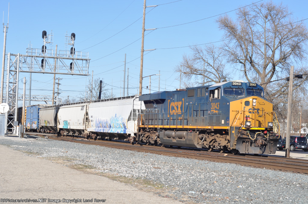 CSXT 3043 South